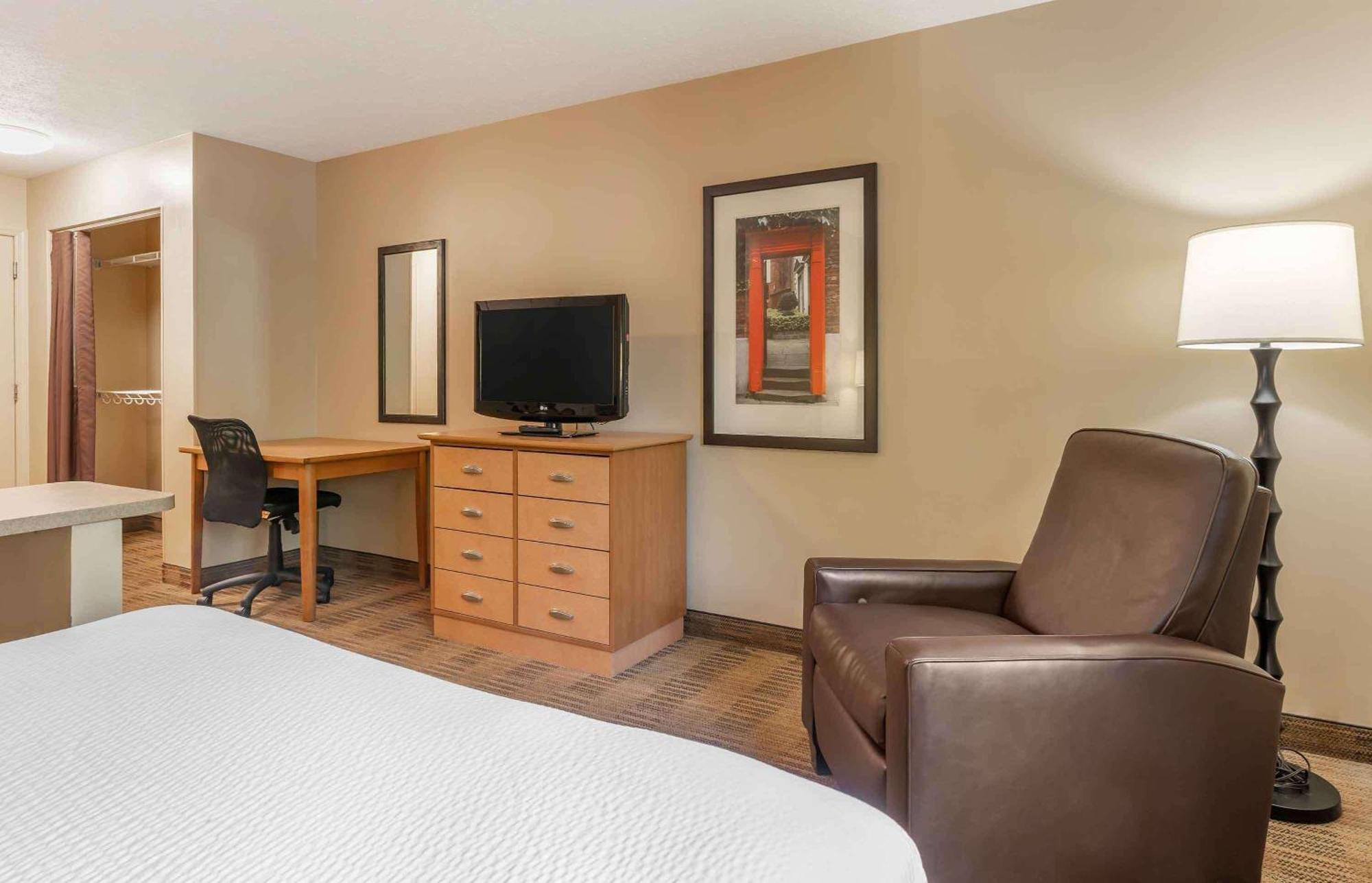 Extended Stay America Suites - Wichita - East Exterior photo