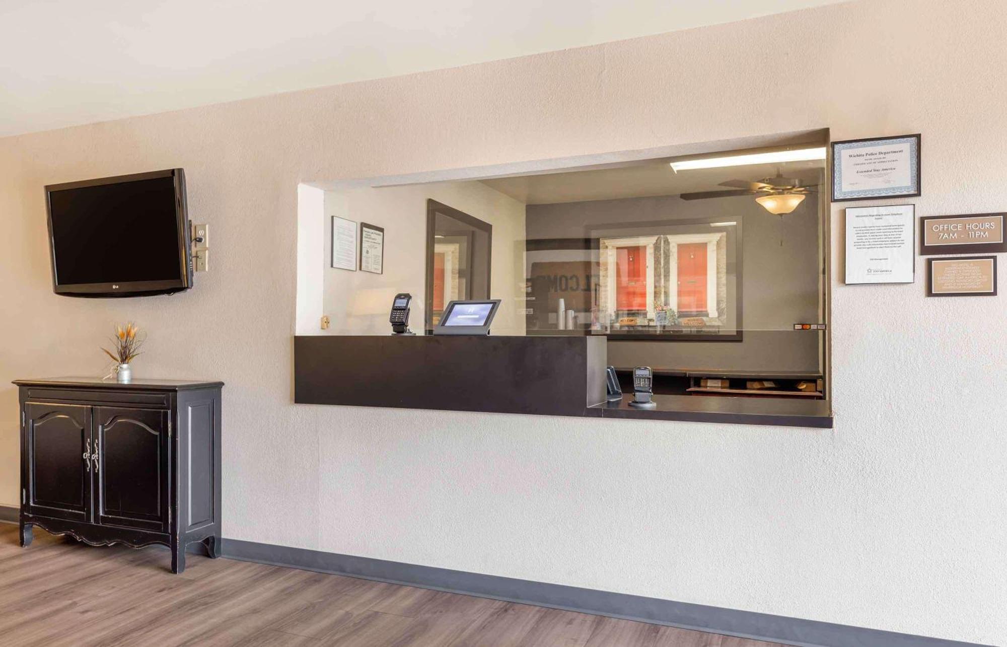 Extended Stay America Suites - Wichita - East Exterior photo